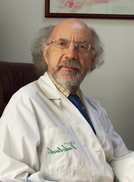 Docteur chirurgien Dieuwer Brina