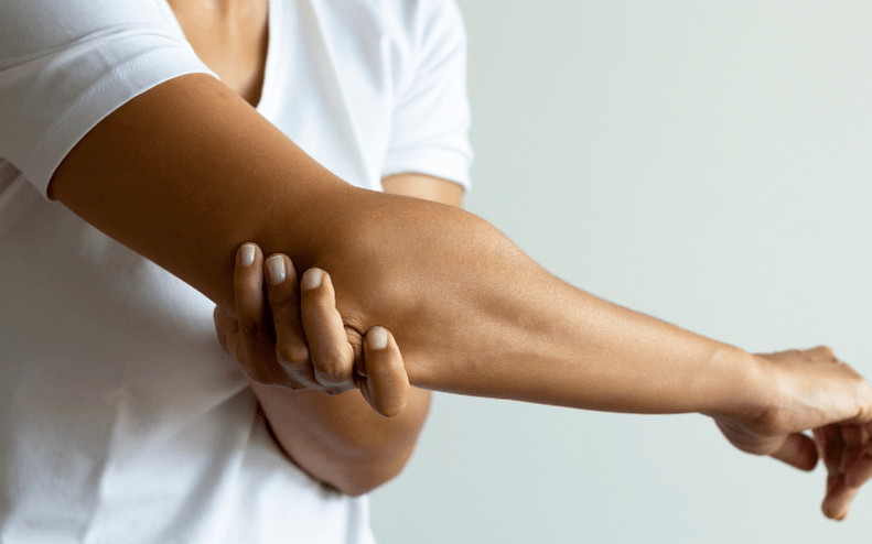 symptômes évidents d'arthrose des mains